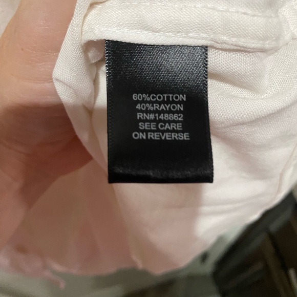 Torrid long sleeve button down White Shirt - Picture 3 of 5